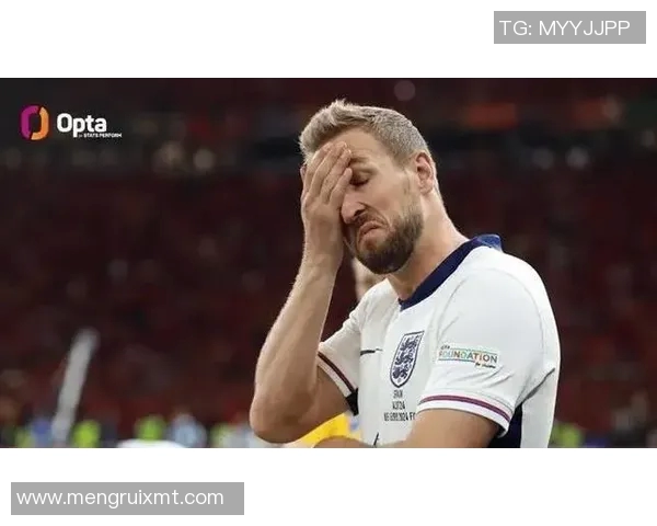 美国足球明星不幸遇难飞机坠毁事件引发全球关注与哀悼